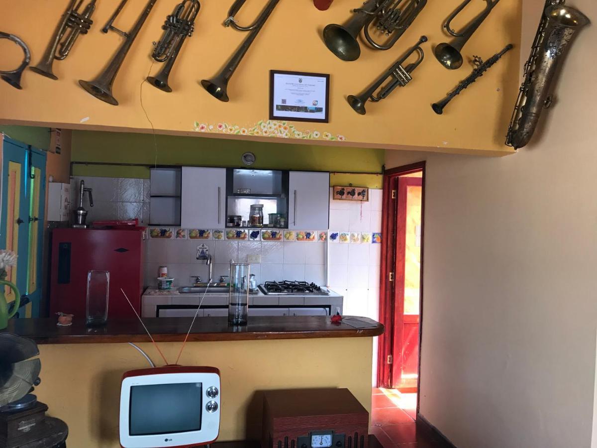 Casa Posada Maestro Carlos Aranguren ドゥイタマ エクステリア 写真